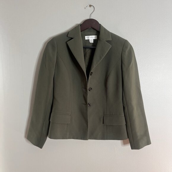 Petite Sophisticate Jackets & Blazers - Petite Sophisticate Size 0 Button Front Tailored Army Olive Green Blazer